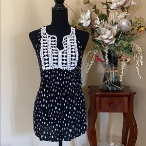 Black and White Printed Top